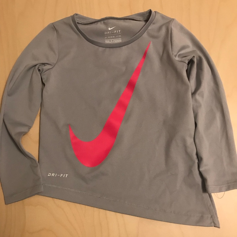 Nike quick dry shirt